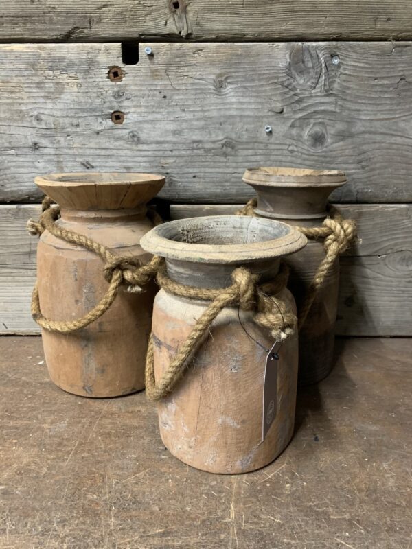Nepal pot