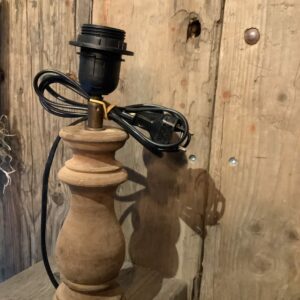 Houten lampenvoet
