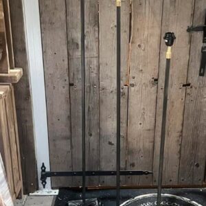 Metalen vloerlamp met natuursteen voet