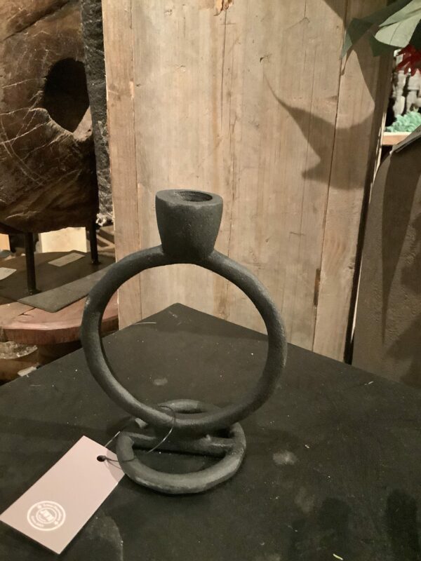 Kandelaar zwart rond