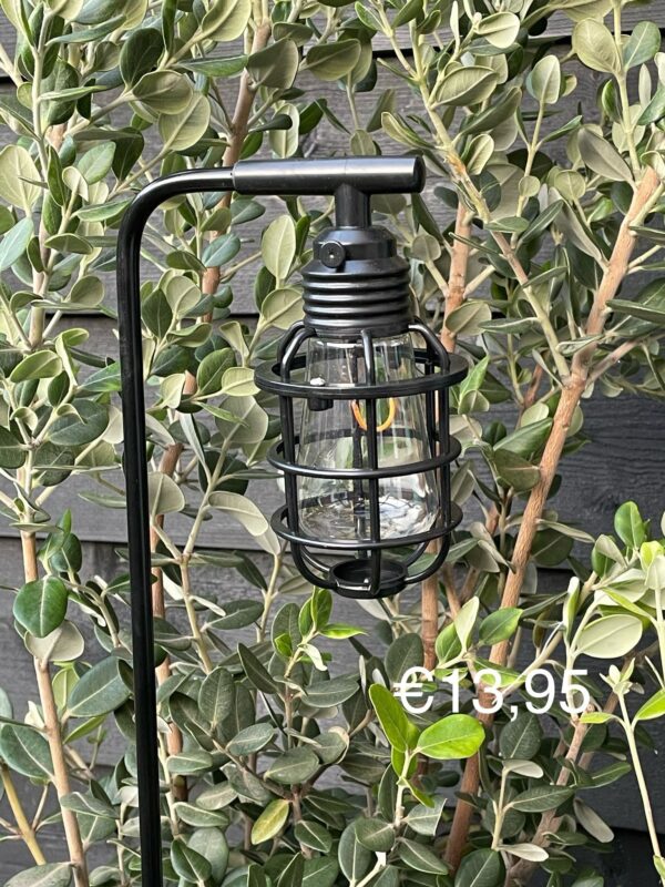 Solar lantaarn tuinsteker