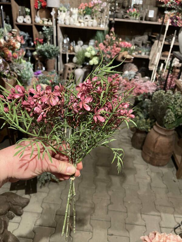 Bosje kunst takken roze
