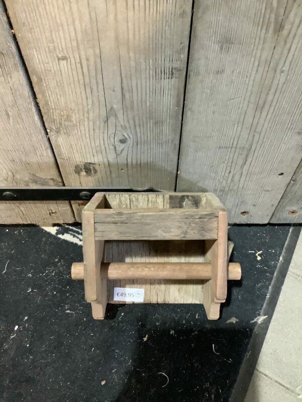 Toiletrol houder railway