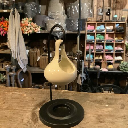 Geurbrander druppel offwhite