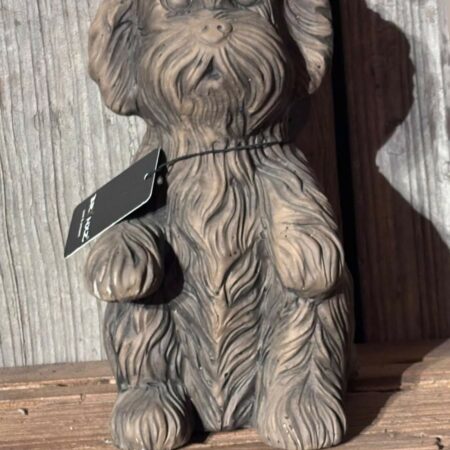 Sitting dog brynxz